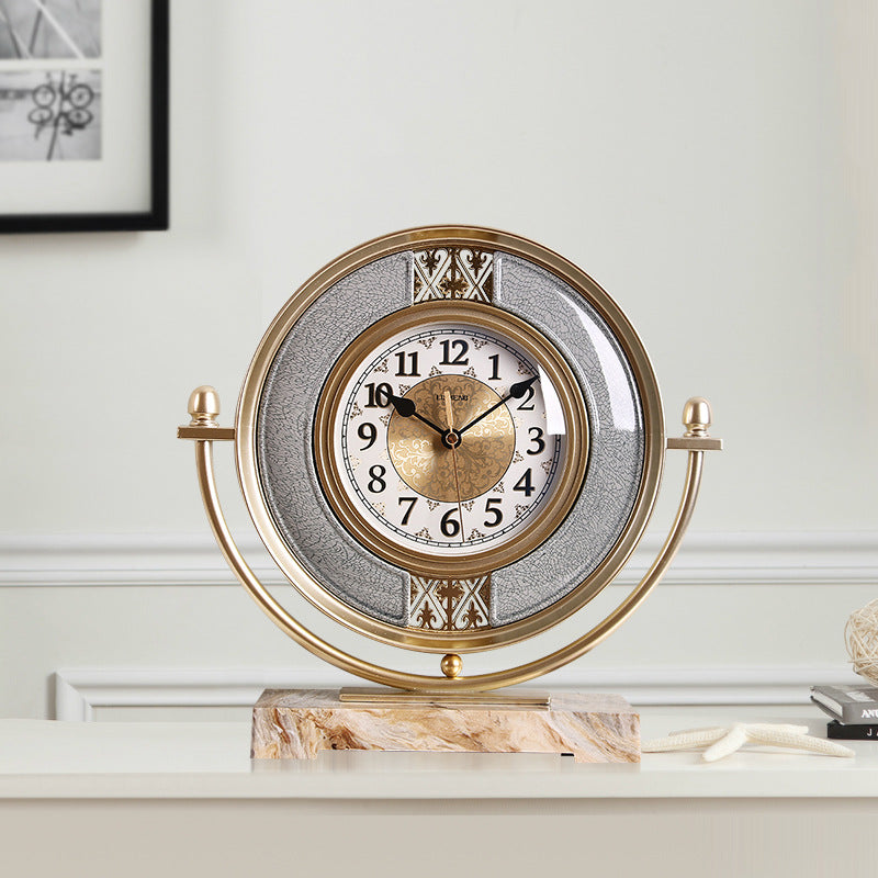 Old-Fashioned Decoration Desktop Clock